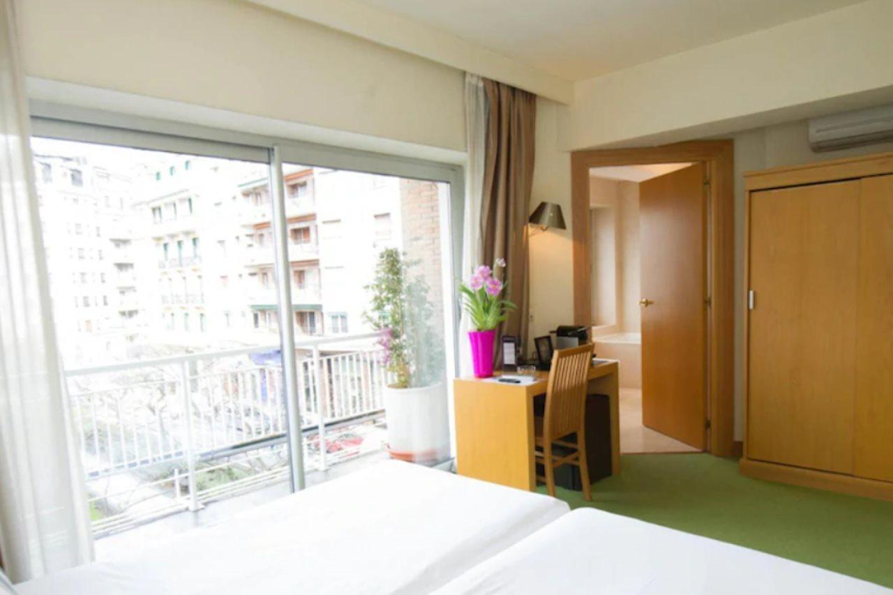 Hotel Zaragoza Plaza San Sebastián Zewnętrze zdjęcie