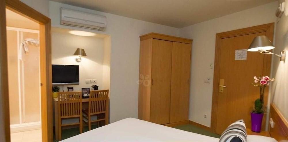 Hotel Zaragoza Plaza San Sebastián Zewnętrze zdjęcie